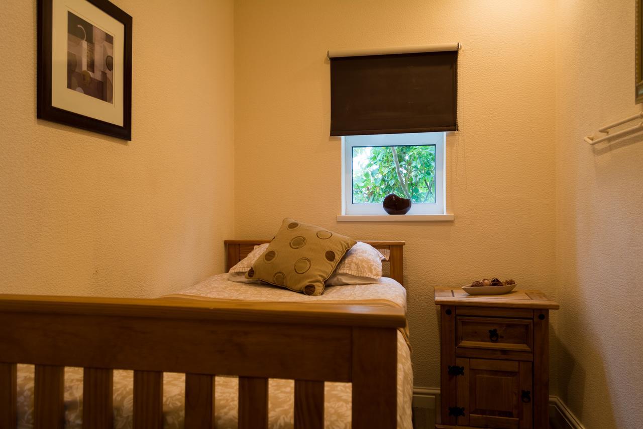The Lodge Swindon Luaran gambar